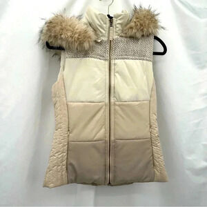 Coldwater Creek Womens Puffer Vest XSmall 4/6 Cream Tan Hooded Faux Fur Pockets